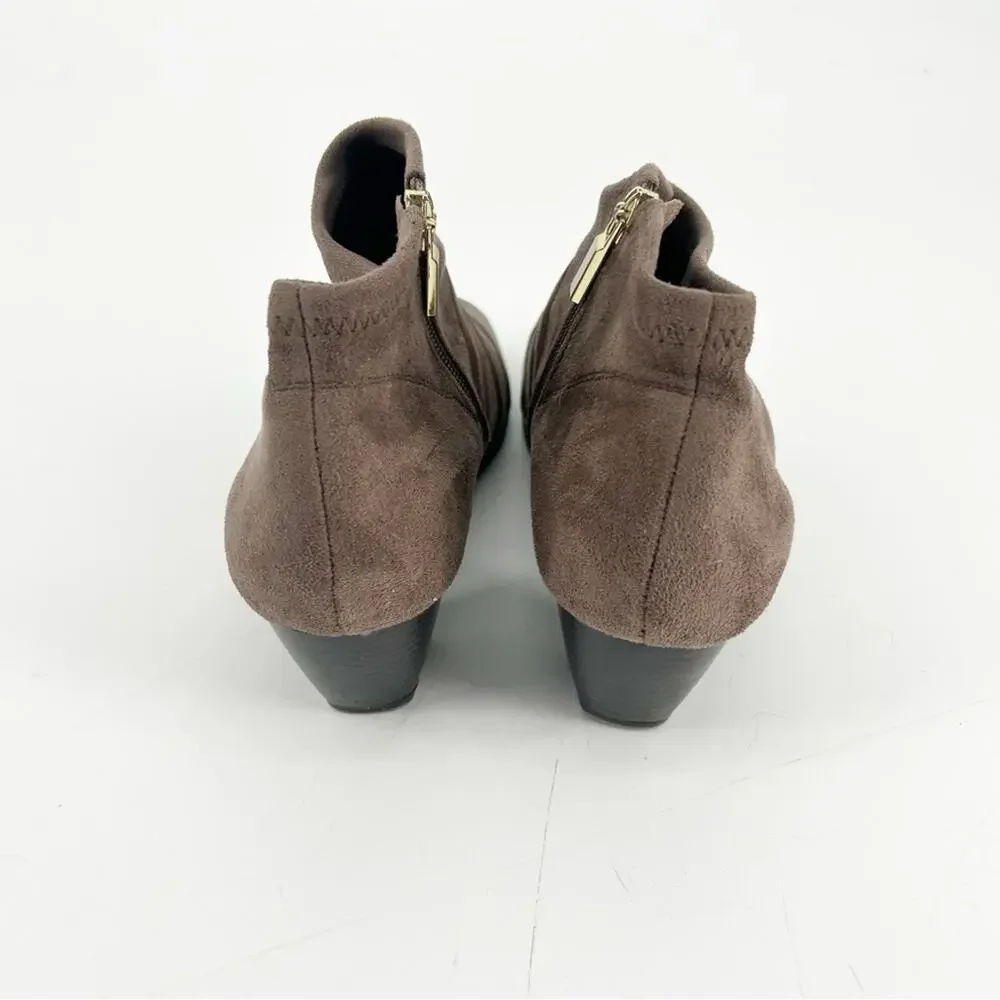 Trotters Maris Taupe Peep Toe Booties Size 9.5W‎